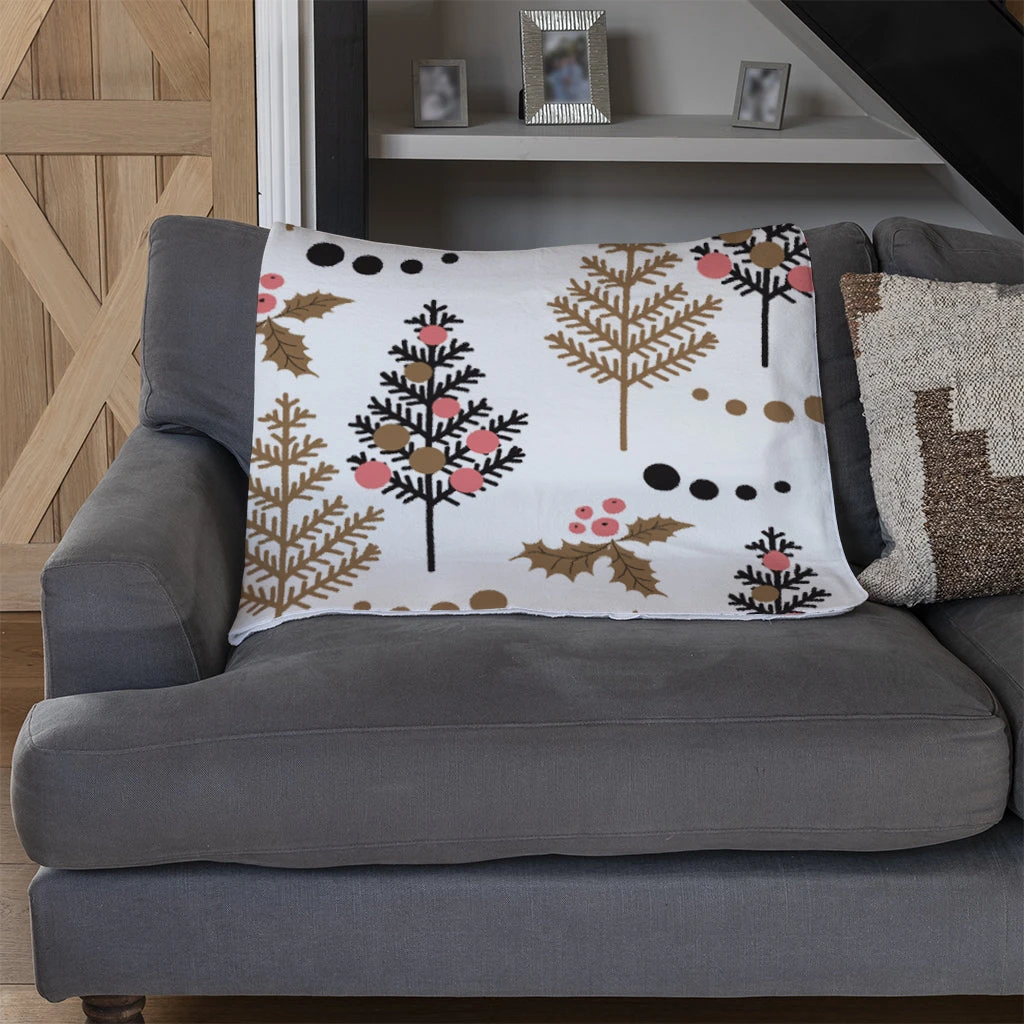 Christmas Tree, Holly Leaf Pattern (Blanket) 2 Christmas Tree, Holly Leaf Pattern (Blanket) - Image 2